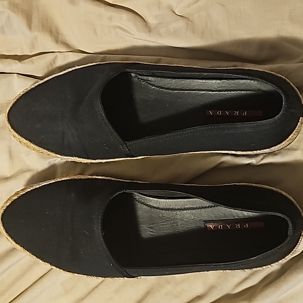 Euc black prada espradrilles size 9 (40)